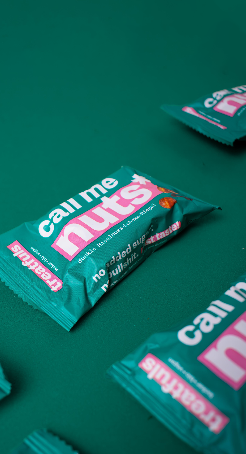 Dunkle Schoko-Haselnuss Riegel